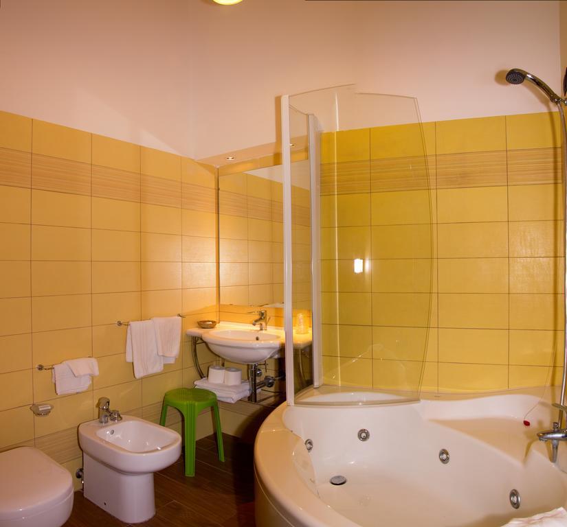 Residence Villa Il Glicine Таормина Стая снимка